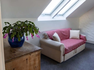 King Size Ensuite Bedroom (upstairs)